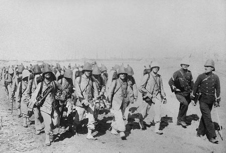 800px-FrenchTroopsMadagasgar