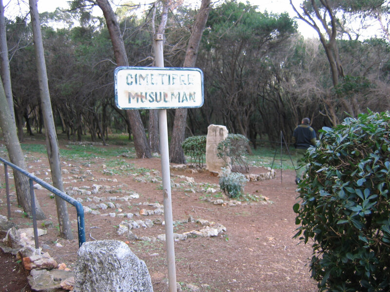 entrée principale et panneau