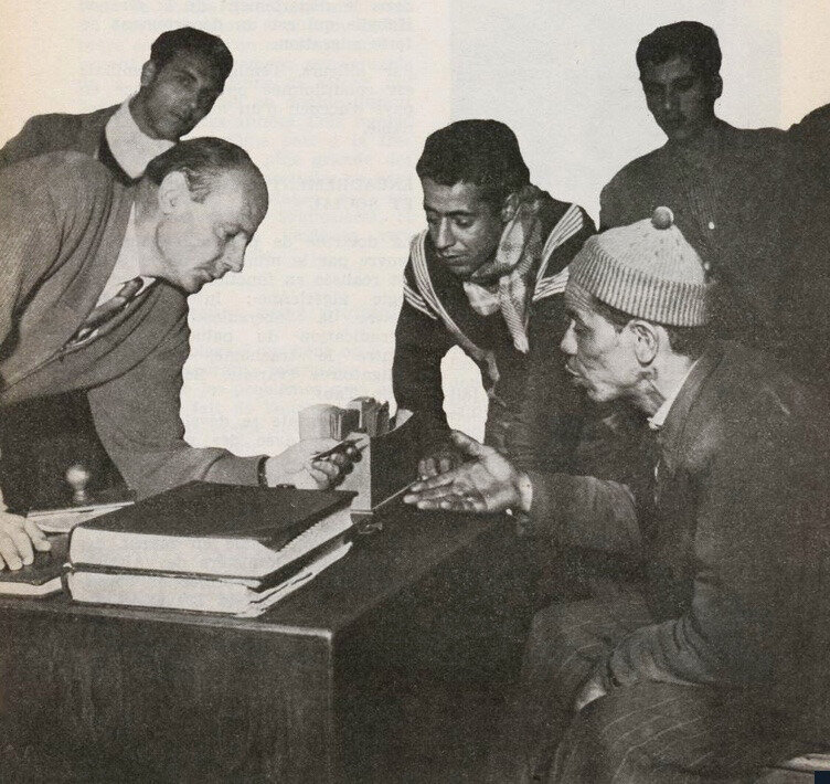 Immigrés_algériens,_1969